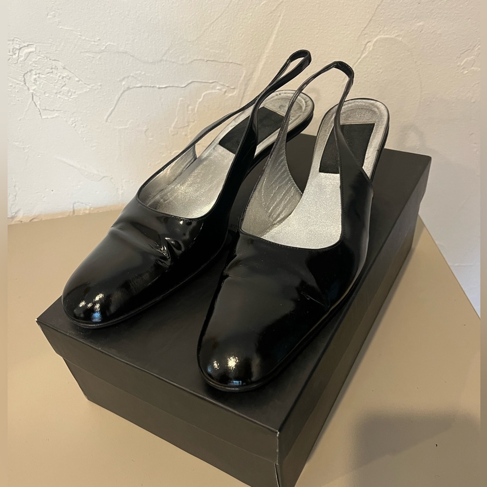 D&G Patent Leather Slingbacks Kitten Heel 38